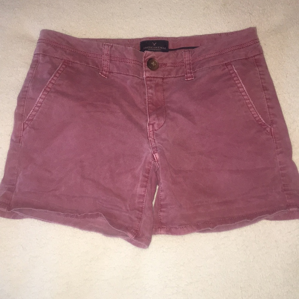 AMERICAN EAGLE MIDI SHORTS